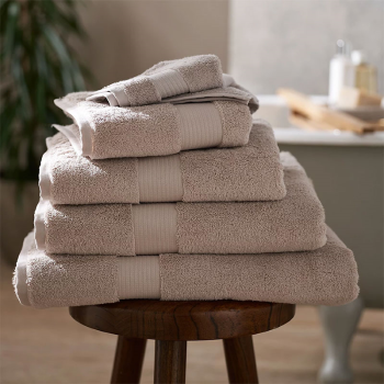 The White Company Pearl Grey Hydrocotton Super Jumbo Towel